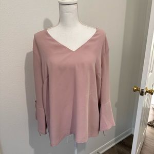 Women’s Light pink/ mauve H&M blouse .